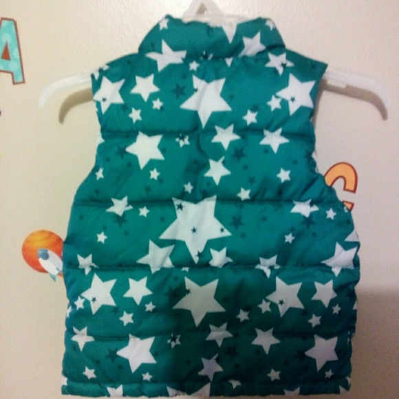 Girls Old Navy reversible vest - Picture 2 of 5